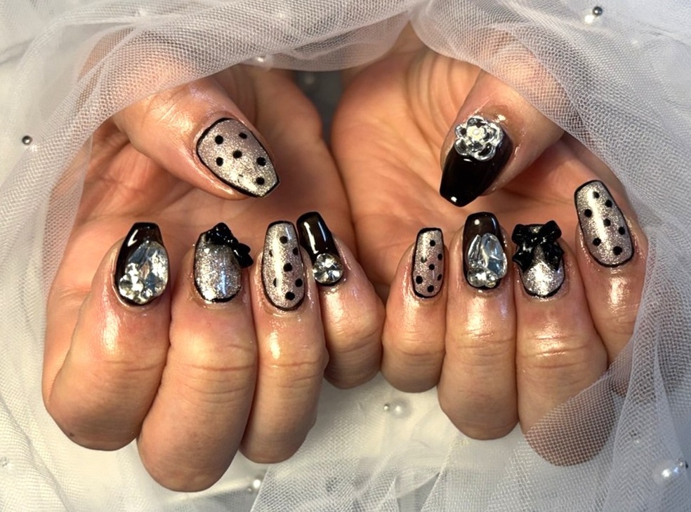 ドット柄デザイン