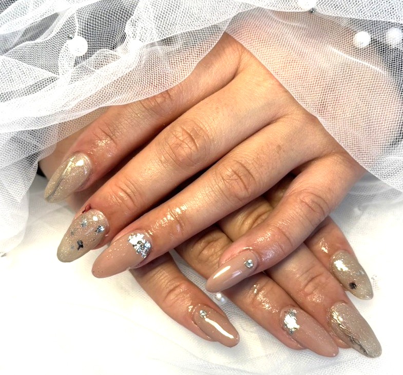 銀箔ネイル