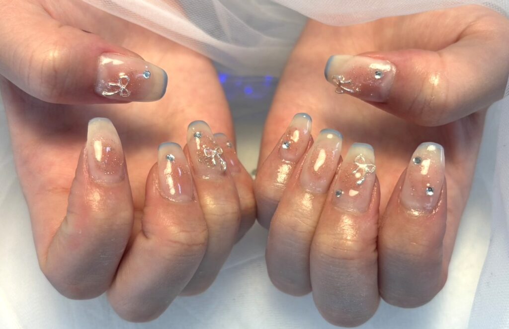 チークフレンチネイル