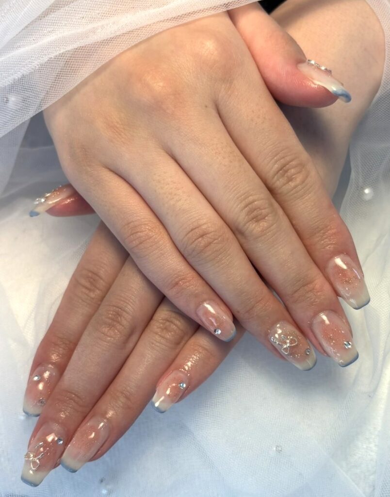 フレンチネイル