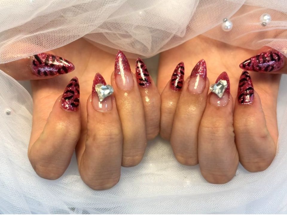 フラッシュラメネイル