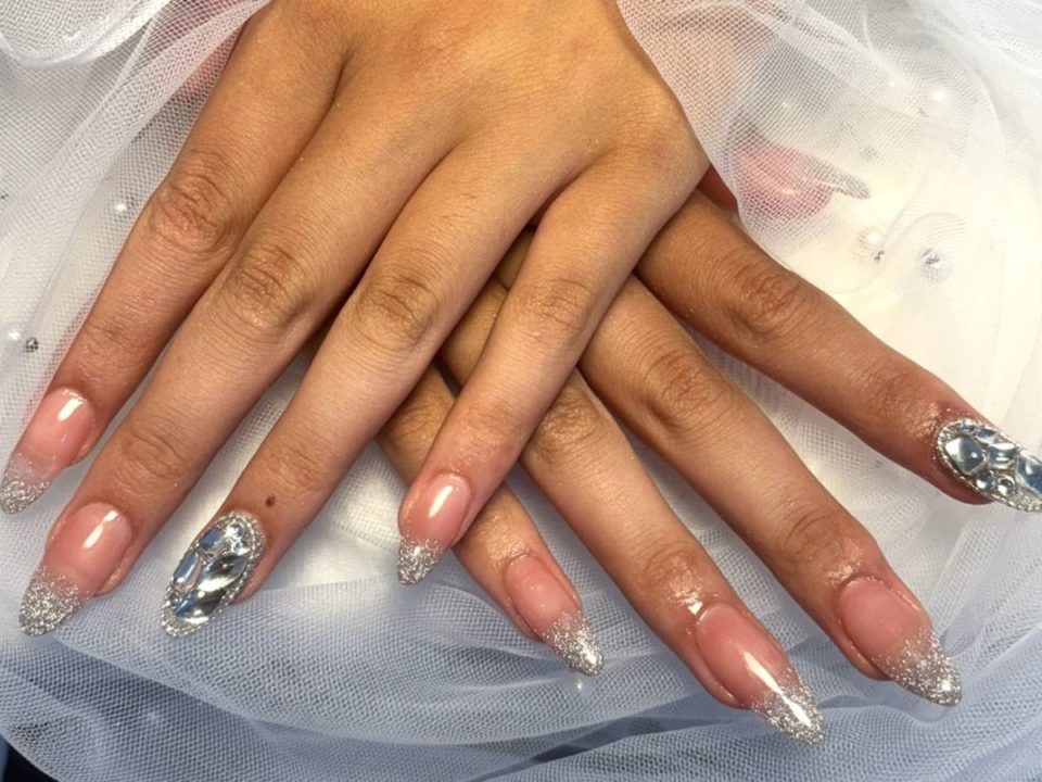 ラメグラデーションネイル