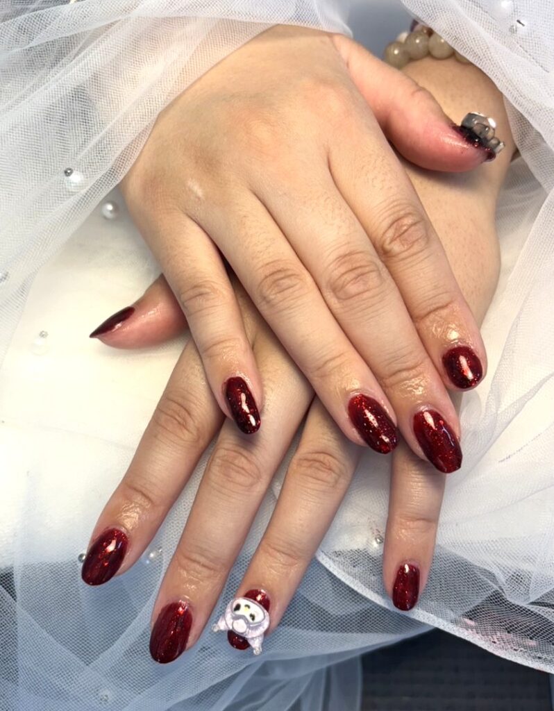 クロミちゃんネイル