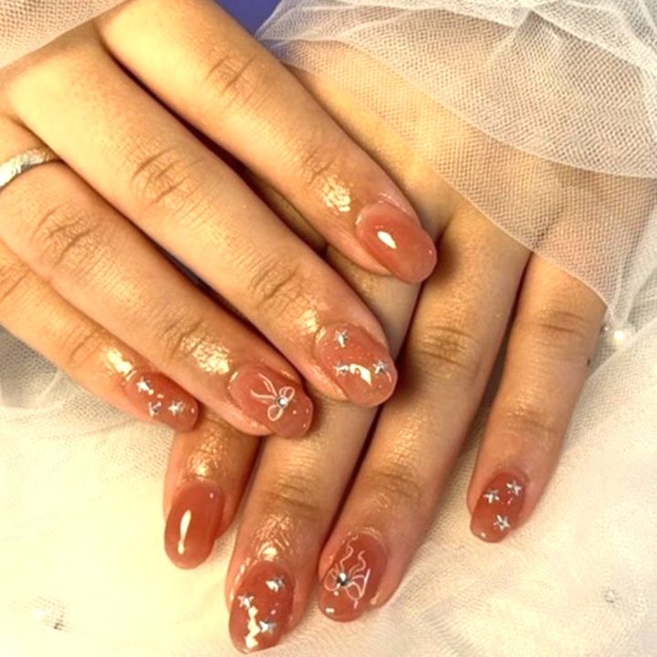 ちゅるんネイル